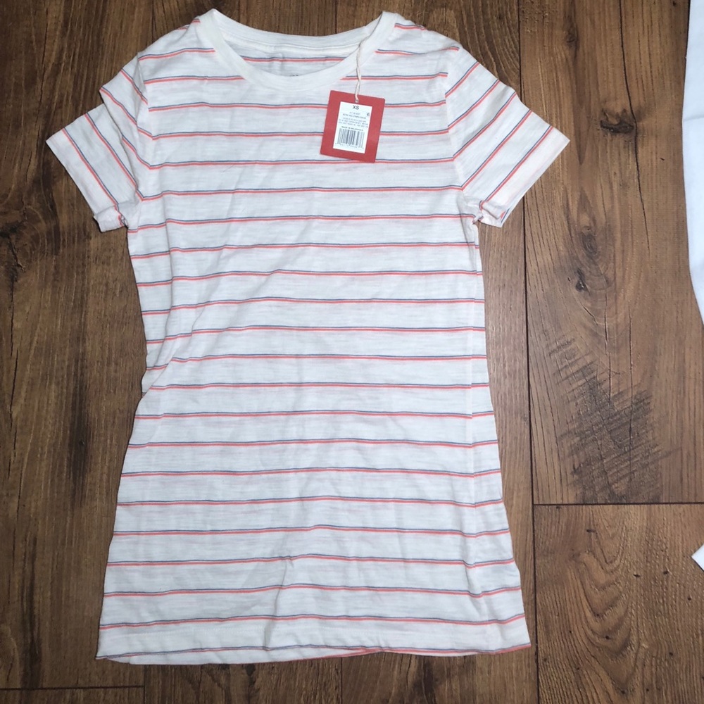 simple striped t shirt